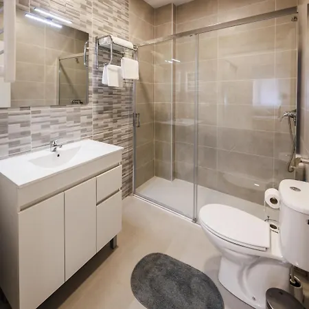 Luxury Syrah Apartment *